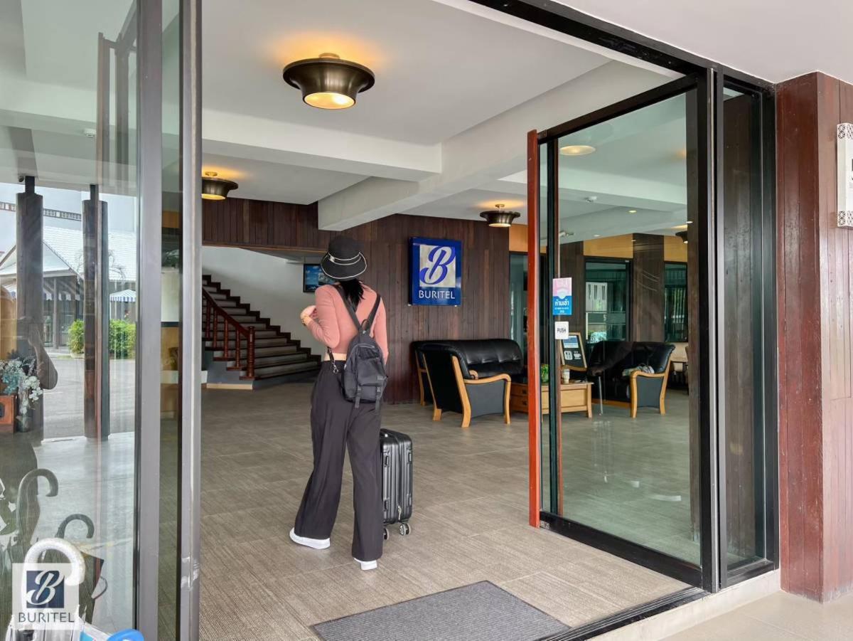 Hotel Buritel Buriram
